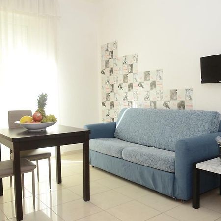 Residence Edera Ріміні Екстер'єр фото