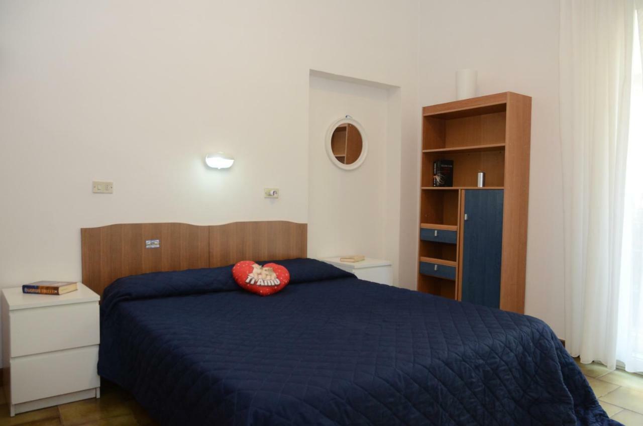 Residence Edera Ріміні Екстер'єр фото